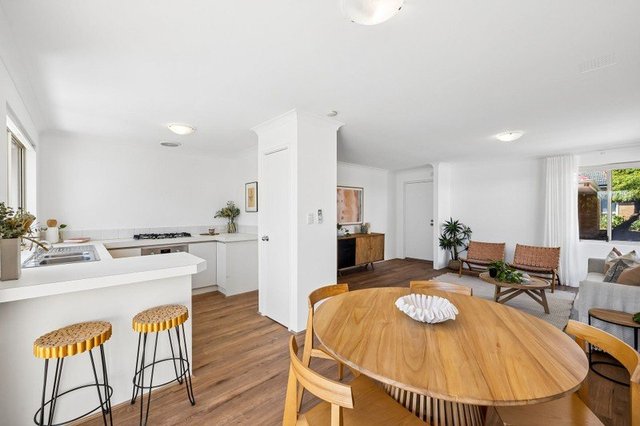 4/53 Camden Street, WA 6059
