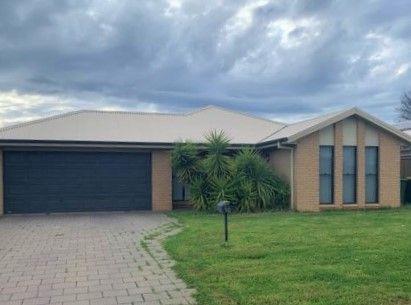 10 Thornett Place, NSW 2830