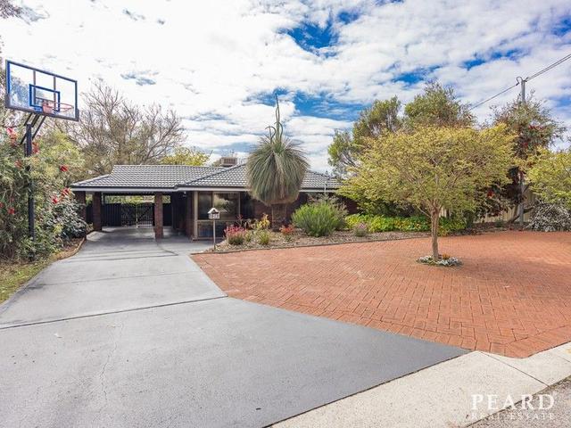 26 Carr Crescent, WA 6024