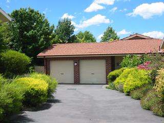 Driveway/entrance