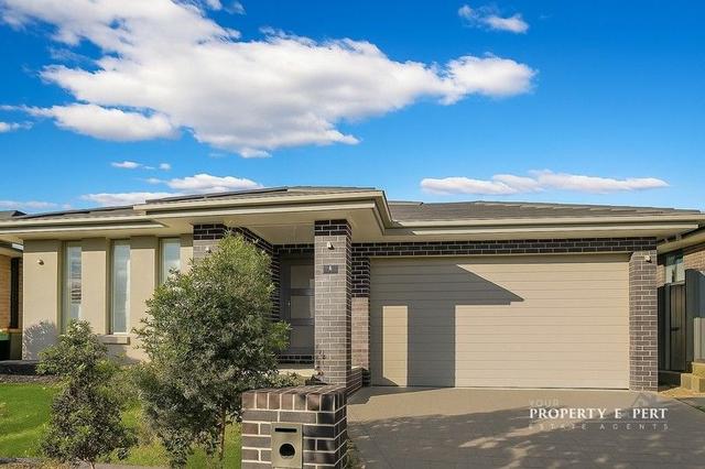 9 Muscari  Street, NSW 2769