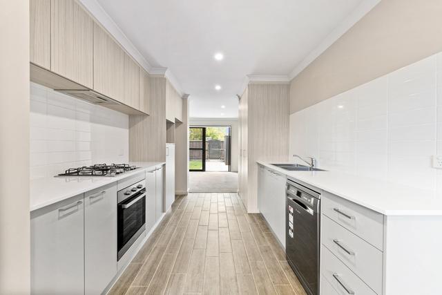 22/30 Bon Scott Crescent, ACT 2914