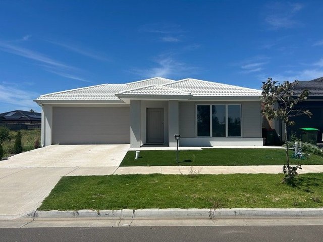 25 Shoal Circuit, VIC 3024