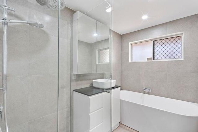 11 Dellwood Street, QLD 4111