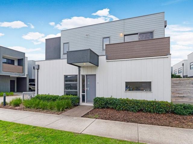 80 Quarters Boulevard, VIC 3977