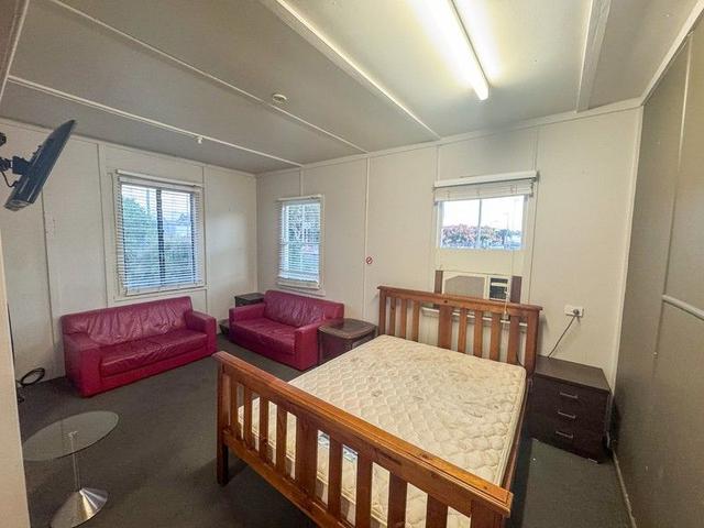 1/11 Eileen Street, QLD 4405