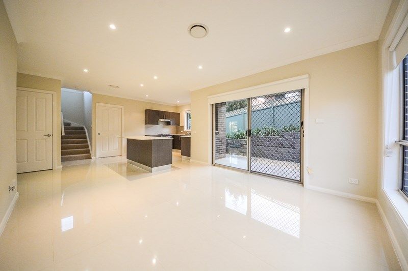 2 14 Progress Place Garden Suburb Nsw 2289 House For Rent