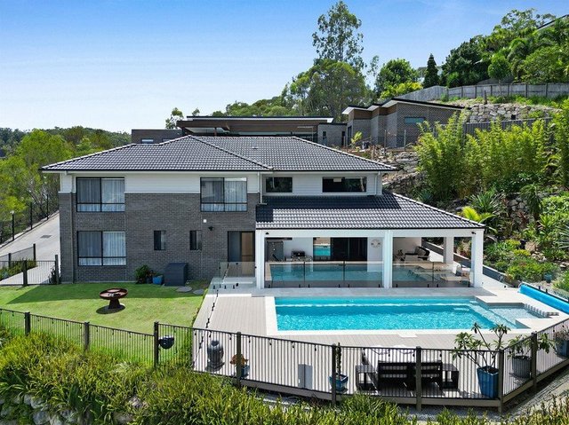 10 Mieke Court, QLD 4220