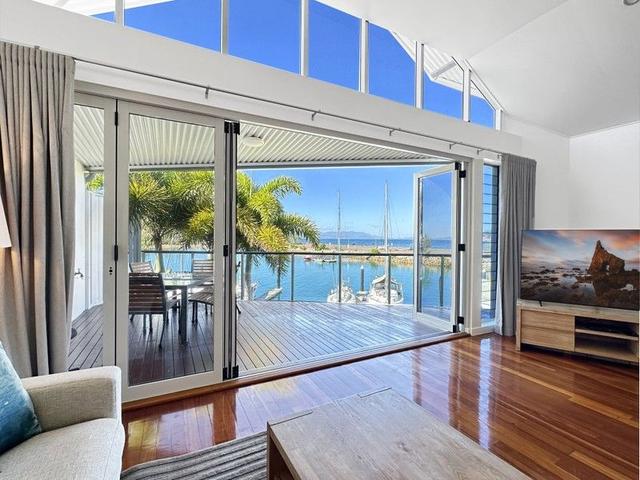 Unit 4/6 Terrace Pl 'Water's Edge', QLD 4819