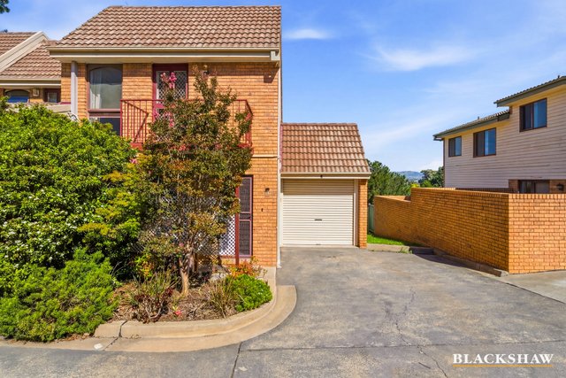 4/10 Nimmitabel Street, NSW 2620