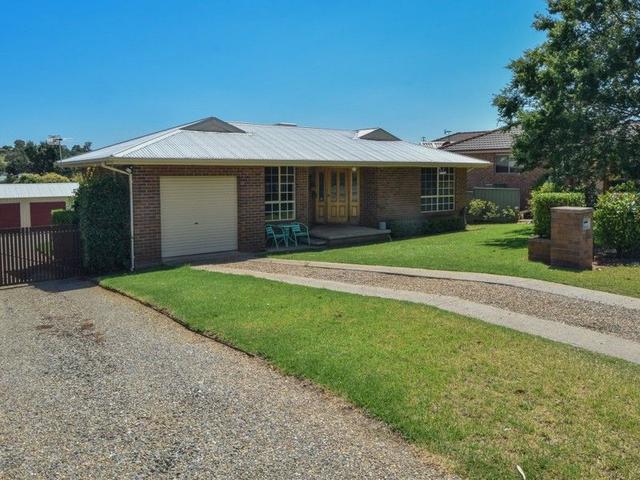 7 Pineview Crt, NSW 2594