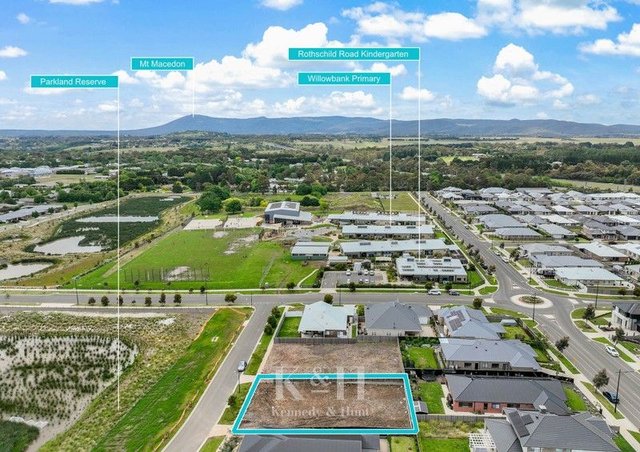 5 Richey Promenade, VIC 3437