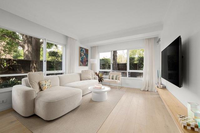 1/309 Dandenong Road, VIC 3181