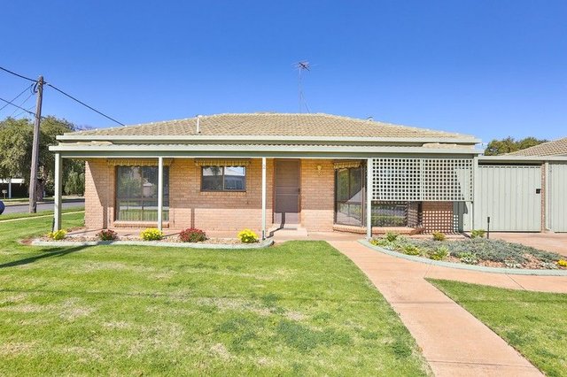 2/23 Steven Street, VIC 3500