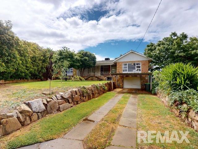 5 Ellimo Place, NSW 2650