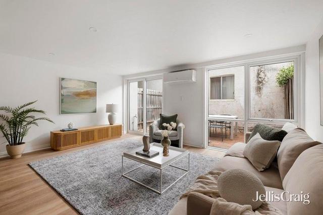 2/19 Rowena Parade, VIC 3121