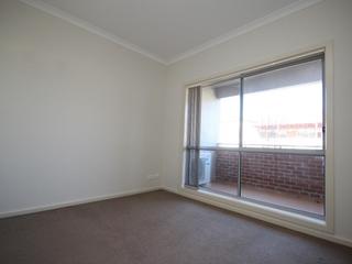 Bedroom (2016-12-05)