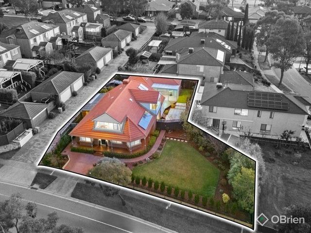 13 Waterbush Crescent, VIC 3975