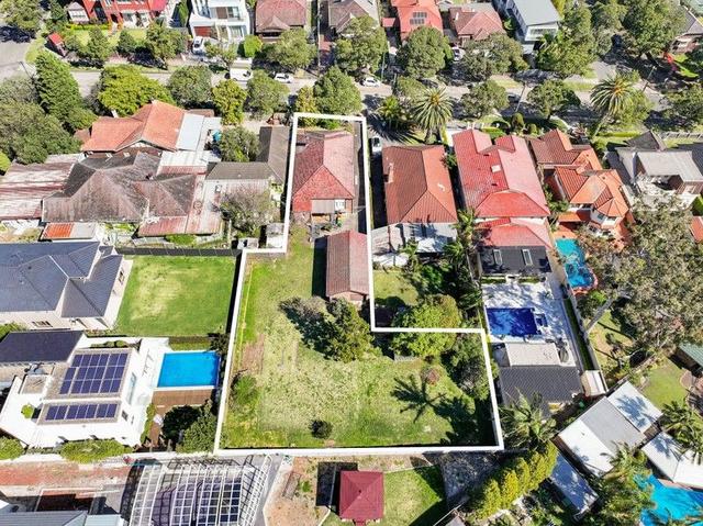 1 Barker Road, NSW 2135