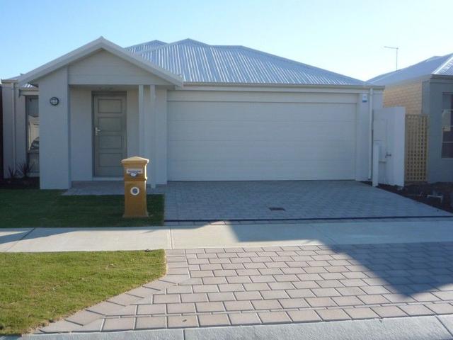 7 Aureate Way, WA 6034