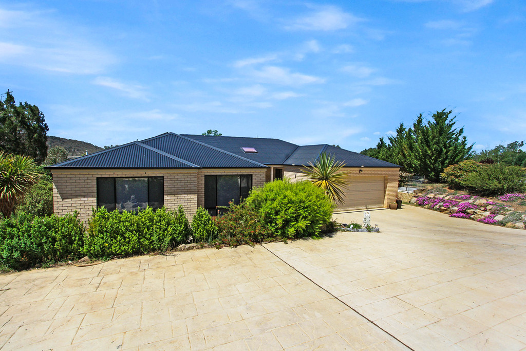 10 Rydal Road, Cooma NSW 2630 House for Sale Allhomes