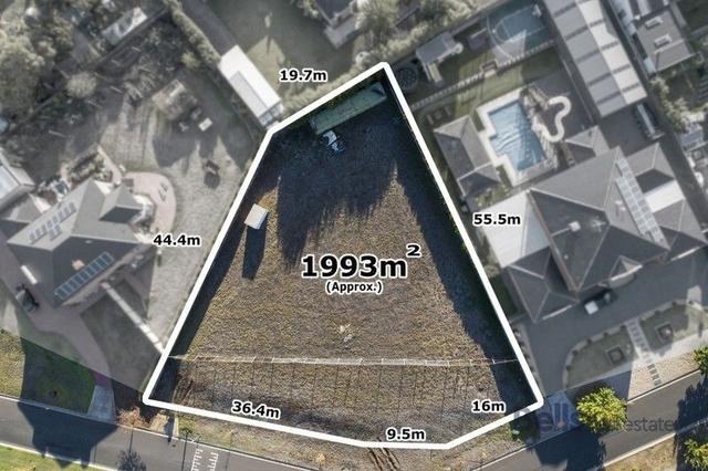 33 Boronia Drive, VIC 3037