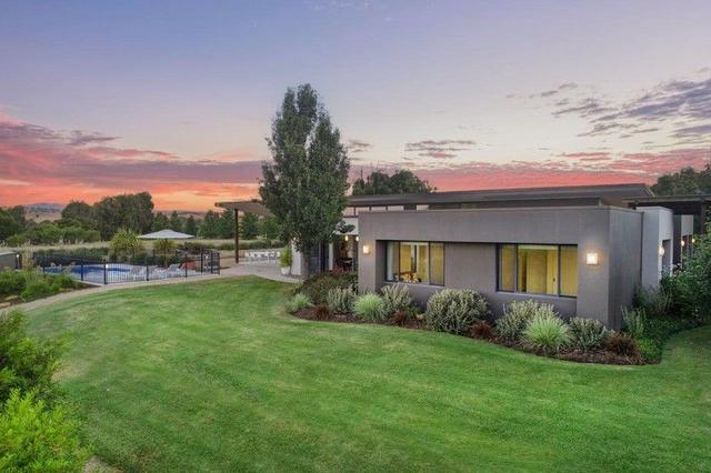 47 Dundas Court, VIC 3722