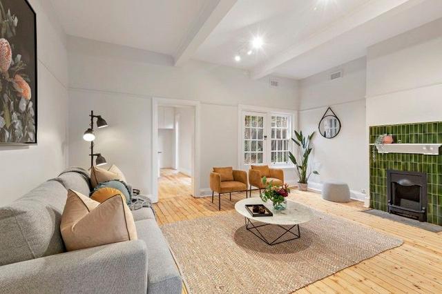 4 Fawkner Street, VIC 3182