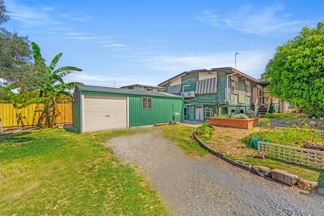 2 Paradise Street, QLD 4211