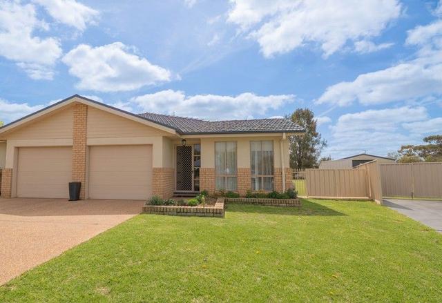 8B McMillan Place, NSW 2871