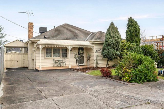 11 Wonga Avenue, VIC 3044