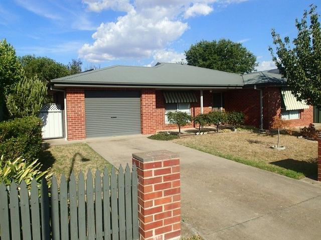 118 Katrina Cct, NSW 2646