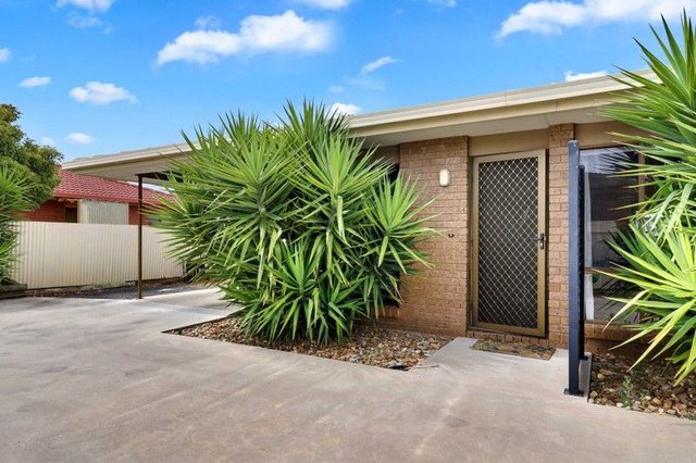 4/4 Burgess Street, VIC 3400