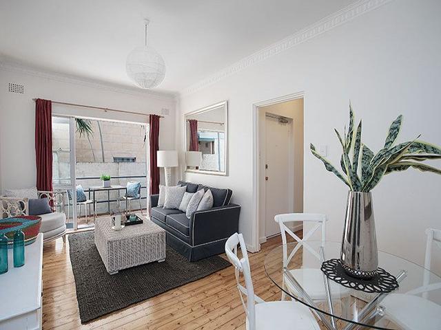 2/8 Ashley Street, NSW 2026