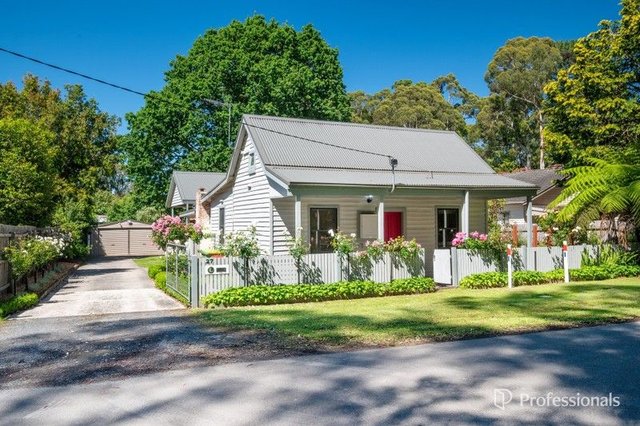 27 Dee Road, VIC 3799