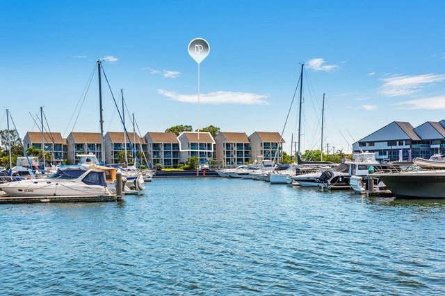 17/249 Bayview Street, QLD 4216