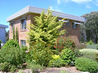 Front view (2005-06-28)