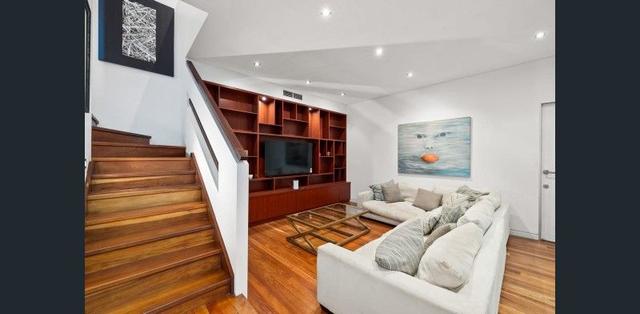 1/21 Wildwood Court, QLD 4217