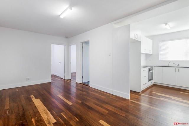 2/54 Kenilworth Street, WA 6051