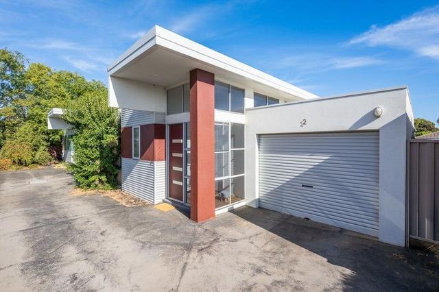 2/104 Sobraon Street, VIC 3630