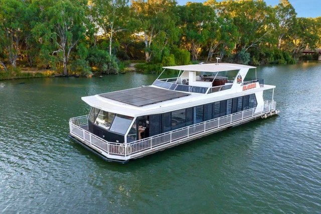 - Houseboat - Islander, SA 5341