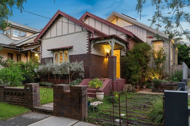 17 Berna Street, NSW 2193