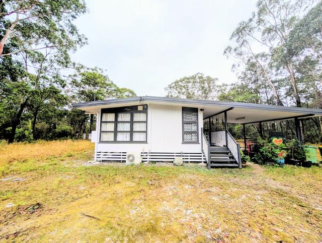 25 Grove Rd, QLD 4184