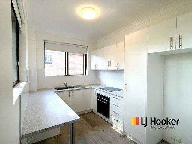 12/28 Trafalgar Street, NSW 2216