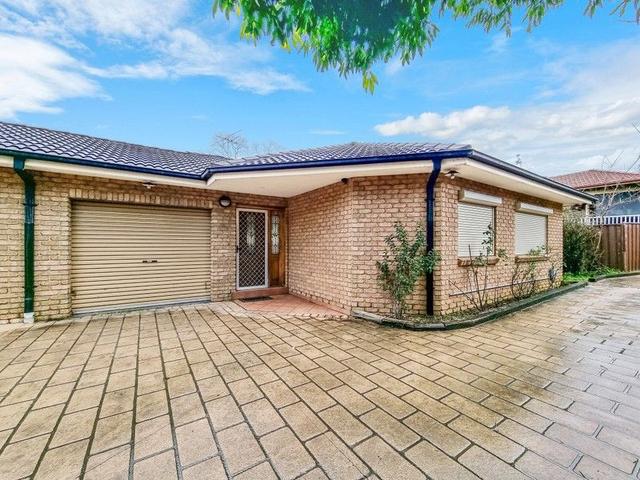 2/8 Pendle Way, NSW 2145