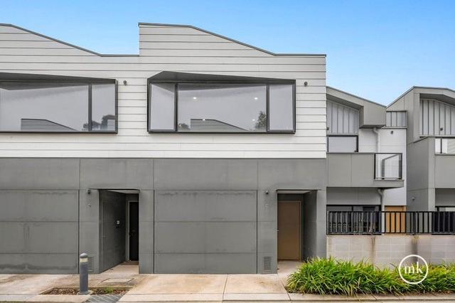 21 Sharp Circuit, VIC 3082