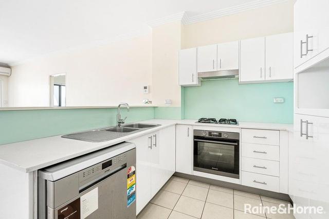 2/232 Slade Road, NSW 2207