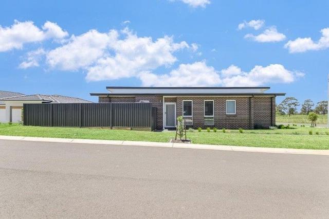 2 Teale Circuit, NSW 2573