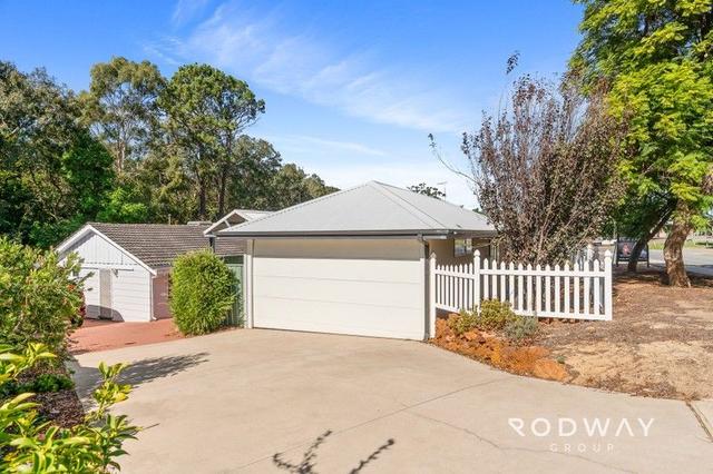 14 Page Rd, WA 6111