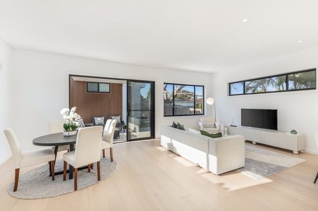 1/107 President Avenue, NSW 2229